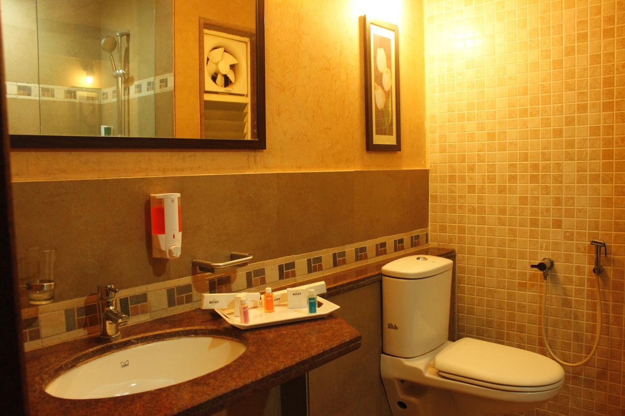 Hotel Mount Regency Ābu Eksteriør billede